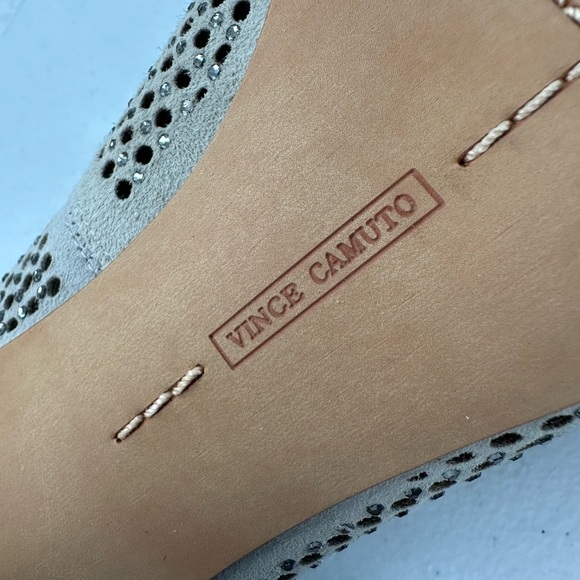 Vince Camuto Sarritah Suede Studded Pointed Toe Heels Pumps Evening Glam Size 8M - Picture 9 of 14